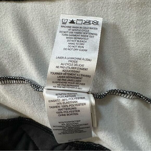 lole Black & White Stripe Quilted Long Sleeve Full Zip Up Jacket Size Small - Picture 15 of 15